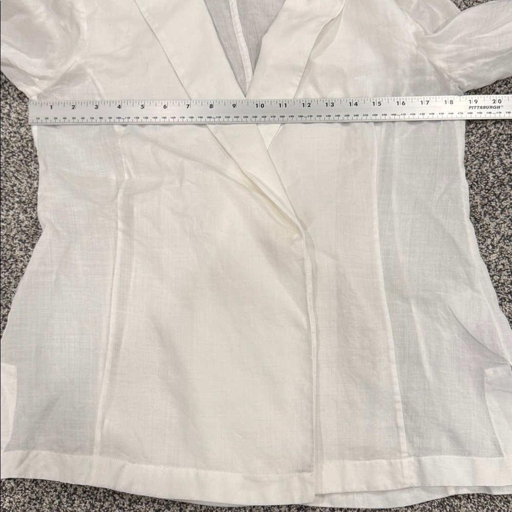 Theory White Ramie Neutral Minimalist Button Front Classy Blazer Size 6 - Picture 11 of 11